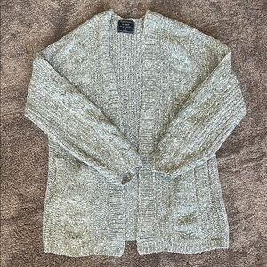 Abercrombie & Fitch Gray Knit Cardigan